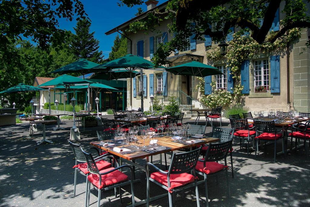 Hostellerie Les Chevreuils Lausana Exterior foto