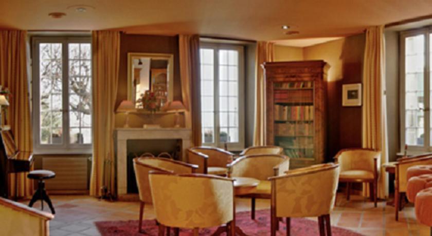 Hostellerie Les Chevreuils Lausana Exterior foto